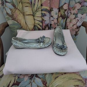 Elegant Silver Women's Loafers